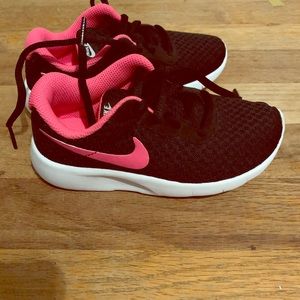 Nike sneakers pink size 11 new with box